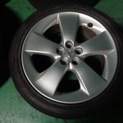 ☆プリウス純正17インチアルミホイール　H100 7J 5H 205や235サイズです。の画像
