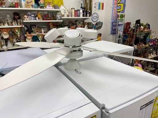ドリーム池田店】◎ジモティ割対象品◎DAIKO シーリングファン付きLED