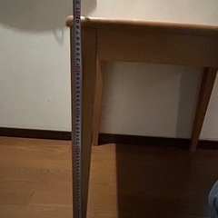 正方形テーブル　70*70の画像