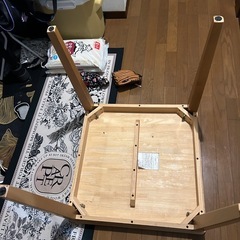 正方形テーブル　70*70の画像