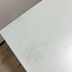 IKEA　ダイニングテーブルの画像