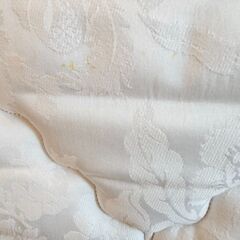 ローラアシュレイのマットレス シングルの画像