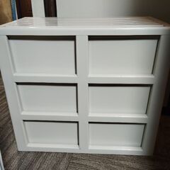 引取り希望　オーラ７４７１　３段　チェスト　衣装ケース　押入れ収納の画像