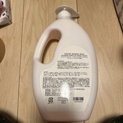 新品、いちごとみるくの香りボディソープの画像