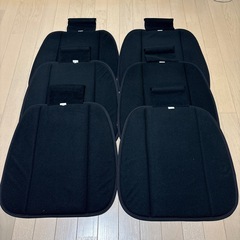 車シートクッション6点セット の画像