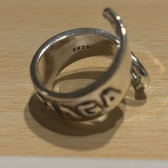 BALENCIAGAリングの画像