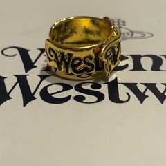 Vivienne Westwoodリングの画像