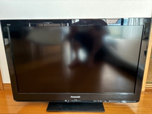 Panasonic VIERA TH-L32C3【32インチブラック】 (めぐ) 千鳥橋のテレビ