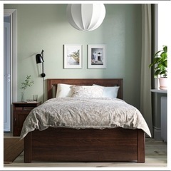 セミダブルベッドフレーム（IKEA・使用歴半年）の画像