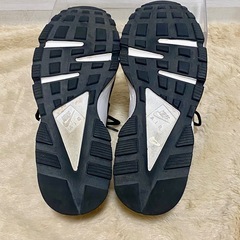 NIKE AIR HUARACHE ナイキ エアハラチ 25cmの画像