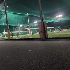 男女一緒にフットサルで楽しく運動！