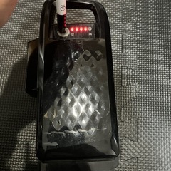 Panasonic 電動自転車　　　　　　　　　　　バッテリー  8ah 長押し4点灯！の画像