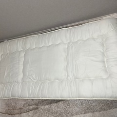 布団一式(敷布団、シーツ、掛け布団、枕)ニトリの画像