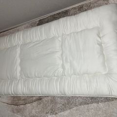 布団一式(敷布団、シーツ、掛け布団、枕)ニトリの画像