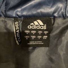 adidas ブルゾン ジャンパーの画像