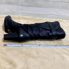 Ingイング 本革 レザー ミドル丈 ブーツ23cm EE 太ヒールファー 黒の画像