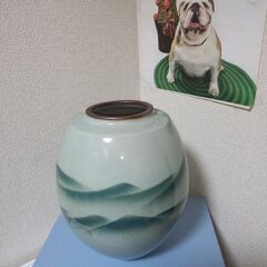 未使用　九谷焼　花瓶　九谷寿峰　貫入　緑釉　青磁山　最大直径22㎝　高さ25㎝の画像