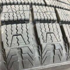 スタッドレスタイヤ 155/65R14 TOYO GARIT G5の画像