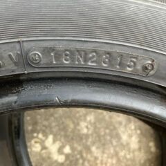 スタッドレスタイヤ 155/65R14 TOYO GARIT G5の画像