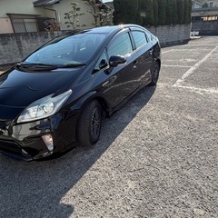 トヨタのプリウス年式26年車検令和9年12月までの画像