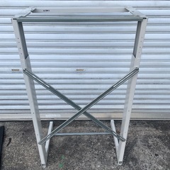 TOSHIBAスタンド　乾燥機スタンドの画像
