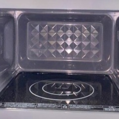 電子レンジ【配達無料お届け設置出来ます💫都内近郊🚚】2023年新品購入品✨TOSHIBA製✨フラットテーブル💫全国Hzフリー仕様✨除菌クリーニング済み✨極美品✨他にも冷蔵庫.洗濯機.電子レンジ.オーブン電子レンジ.炊飯器.テーブル&椅子.机&チェアー.ベット&マットレス.ドレッサーなど多種多様な美品が有ります✨お気軽にお問い合わせ下さい💫の画像