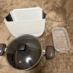 キッチン雑貨　カトラリーケース　両手鍋　お茶ポット　　の画像