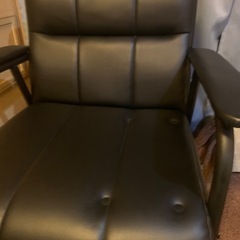 ジャンク　1人がけソファ。肘掛け椅子。の画像