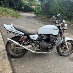 イナズマ400の画像