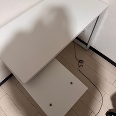 デスク／ホワイトの画像