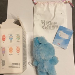 ラブブ　正規品の画像