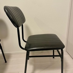 B-companyダイニングチェア（テーブル➕チェアｘ2で1800円）  12／19引取0円
の画像