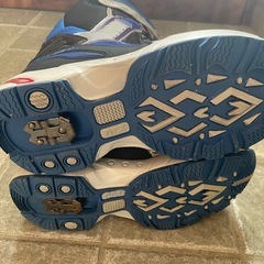 キッズ　スノーブーツ　23cmの画像