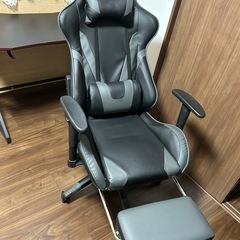 ゲーミングチェアの画像