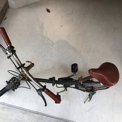 折りたたみ自転車（ギアなし）の画像
