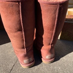 UGG アグクラッシックトール　ロングブーツの画像