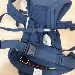 美品　elgobaby エルゴベビー　オムニブリーズ　高級抱っこ紐　青の画像