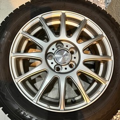 2021年バリ溝185/60R15スタッドレスタイヤ　の画像