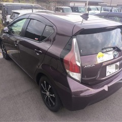 トヨタ　アクア65000kmの画像