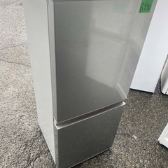 NO B730🌈福岡市内配送設置無料✨🌈AQR-13J-S 冷蔵庫 ブラッシュシルバー [126L /2ドア /右開きタイプ] 2020年の画像