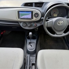 ローンも可能‼️ ヴィッツ 4WD 車検　令和8年5月　の画像