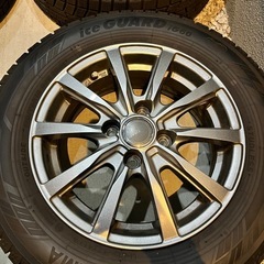 バリ溝7.5mm 175/70R14スタッドレスの画像