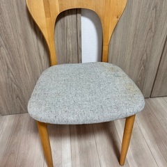 MOMONATURAL ダイニングチェアの画像