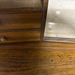 昭和レトロ　ヴィンテージ　飾り棚付きタンス　珍しい　ガラの画像