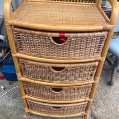 椅子　籠　の画像