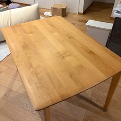 ニトリ　ダイニングテーブルの画像