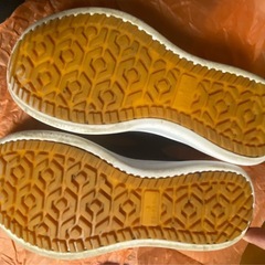 ワークマンシューズ　23.５㌢の画像