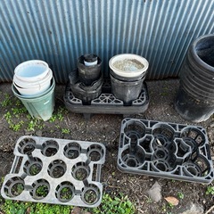 植木鉢　プラ鉢各種の画像