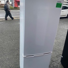 NO B734🌈福岡市内配送設置無料✨🌈冷蔵庫 ホワイト KRD162-W [162L /2ドア /右開きタイプ] [冷凍室 62L] 2021ねn2021年の画像