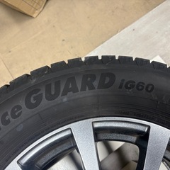 アルファード 20 30 スタッドレスタイヤの画像